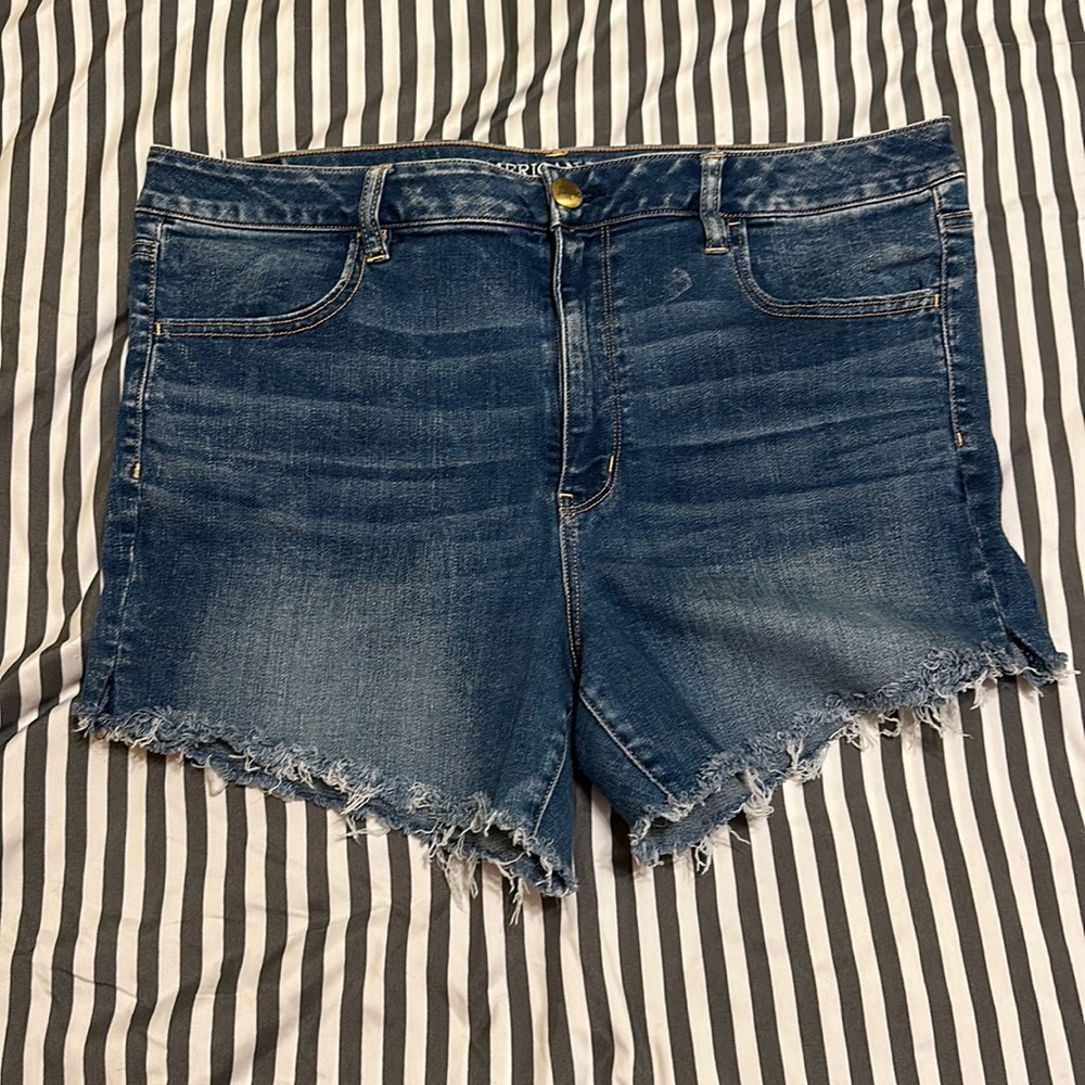 American Eagle cut-off shorts size 18